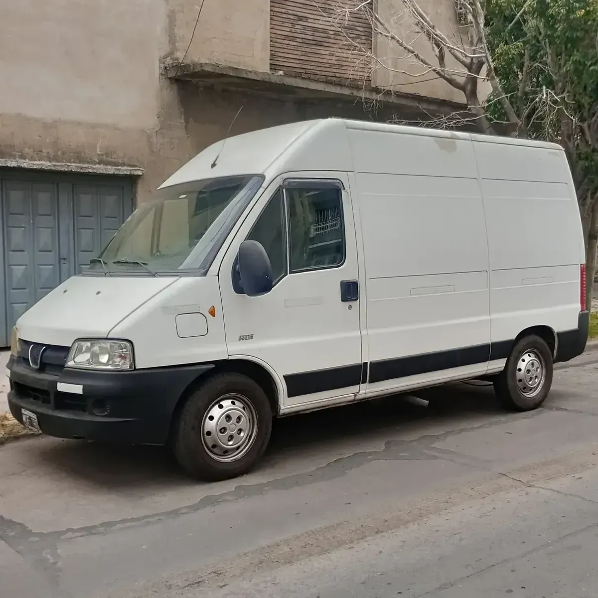 Peugeot Boxer 2.3 350lh Confort Hdi Larga Alta
