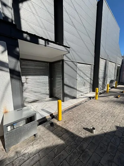 Venta Amplio Local Comercial Ñuñoa