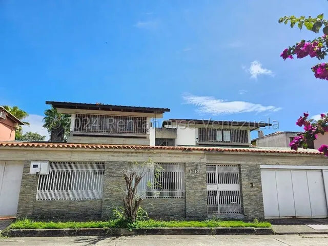 Se Vende Casa En Lomas De La Lagunita Mls #25-12469