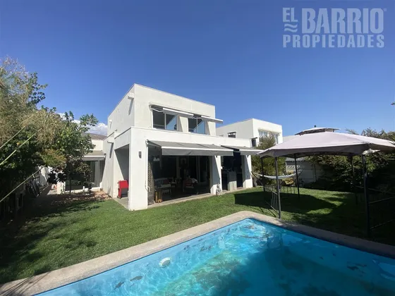 Casa En Venta De 3 Dorm. Brisas Norte,chicureo,colina Casa En Venta De 3 Dorm. Brisas Norte,chicureo,colina