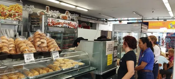 Se Vende Panadería Y Cafetería En Funcionamiento  Norte De Cali