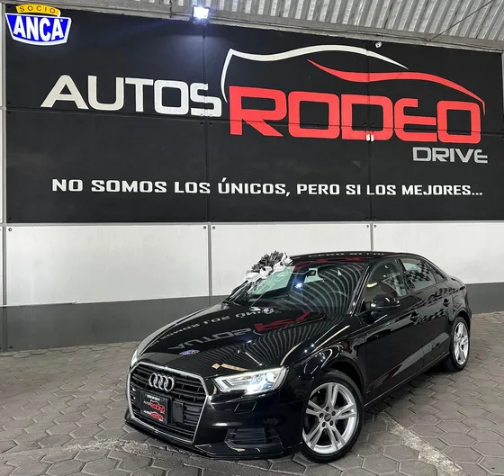 Audi A3 1.4 Sedán Dynamic At Dsg