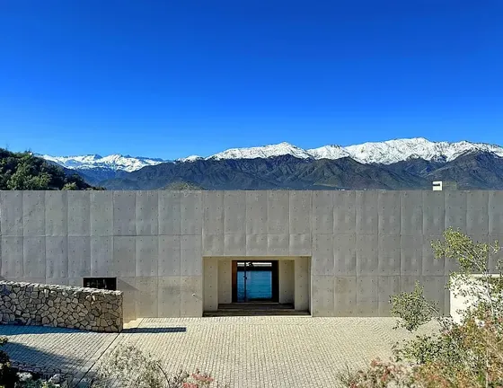 Exclusiva Casa De Lujo / Vista Panorámica A Santiago