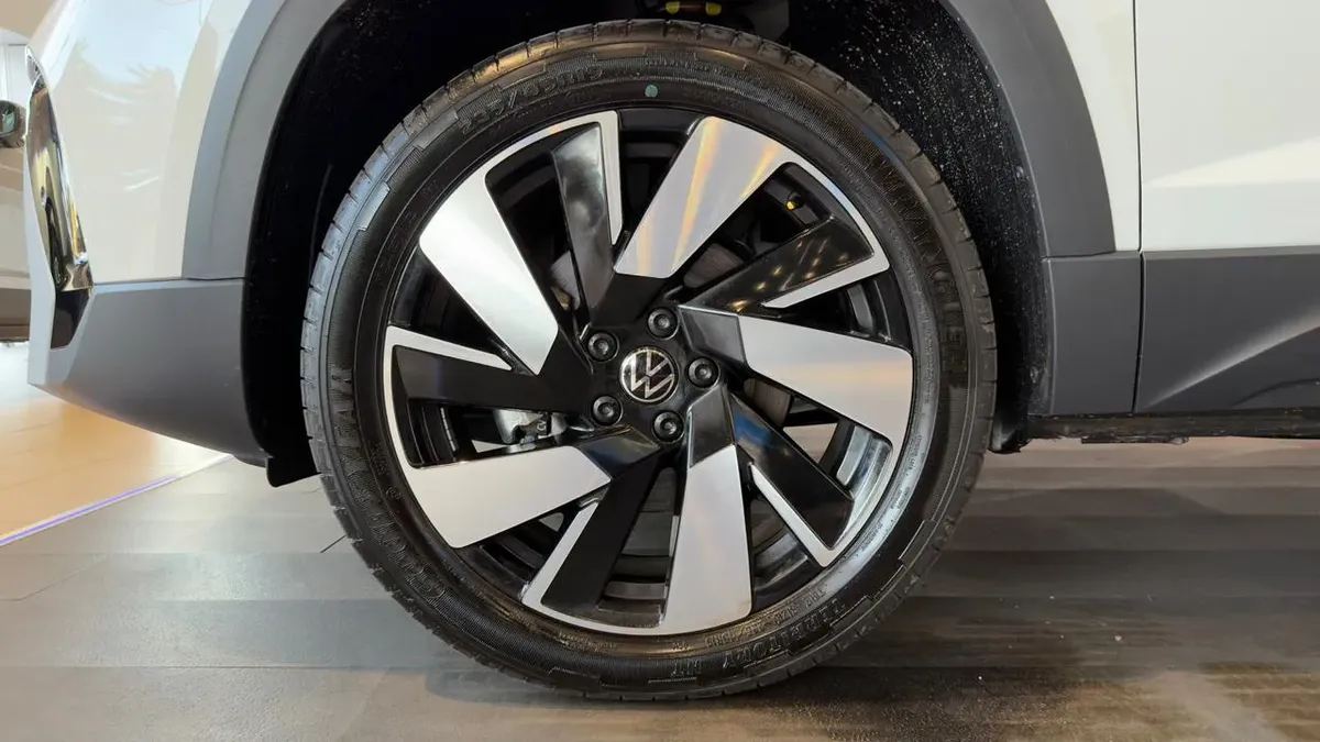 Volkswagen Taos 1.4 250 Tsi Highline Tiptronic522165631667425284
