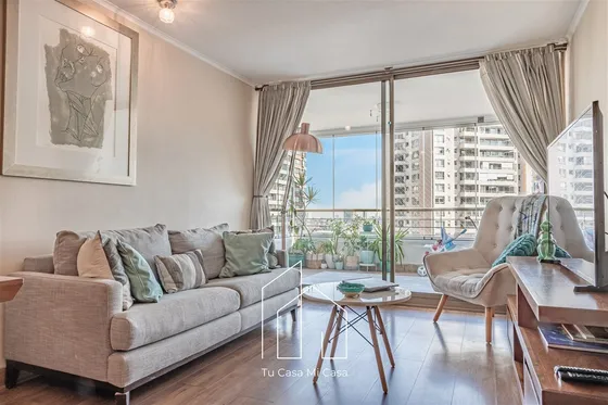 Amplio Departamento En Venta De 2 Dorm 2ba 1e 1b. En Ñuñoa