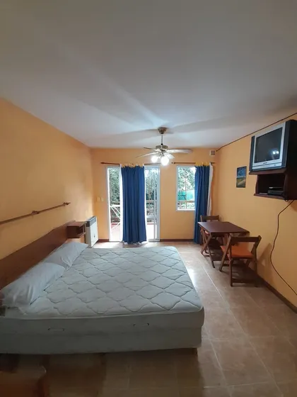 Alquiler Cabaña 1 Dormitorio La Falda Con Cochera