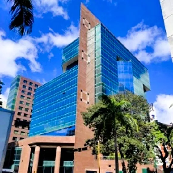 Venta De Oficina De 180 M2 Torre Sudamérica