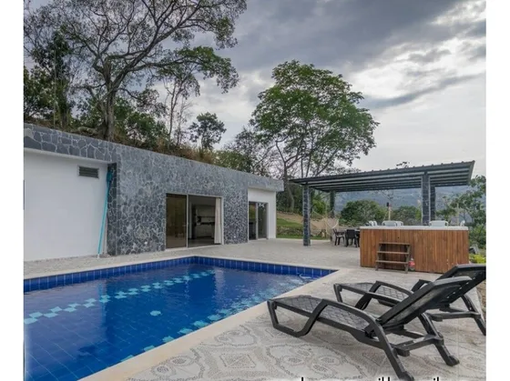 Finca De Recreo Por Fines De Semana En San Jerónimo