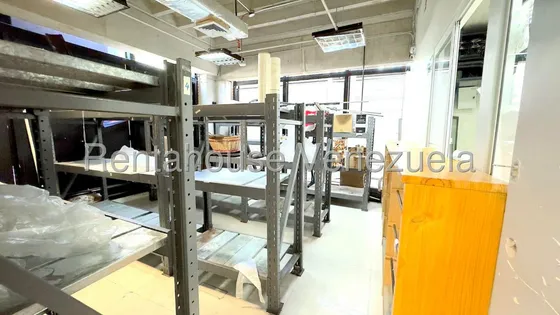 Local En Alquiler Vizcaya Mls #25-387