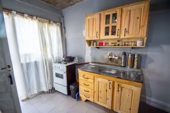Casa Multifamiliar - Ideal Inversión - Con Cochera
