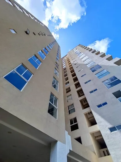 Apartamento En El Rincón, Naguanagua En Venta- Inmobiliaria Maggi 1676.