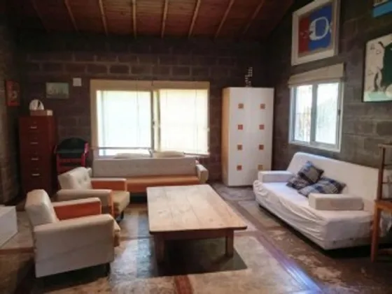 Venta Casa Quinta 5 Ambientes Con Cochera Y Pileta Gonzales Catan