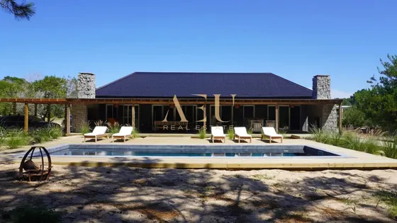 Venta Y Alquiler Temporario Casa A Estrenar En Laguna Escondida