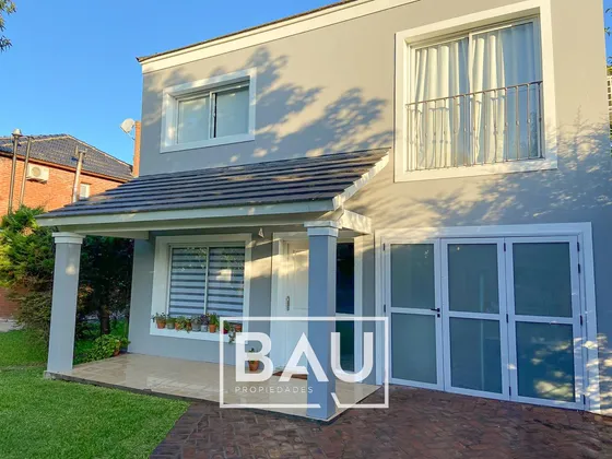 Casa Moderna En Venta Impecable En Country Banco Provincia