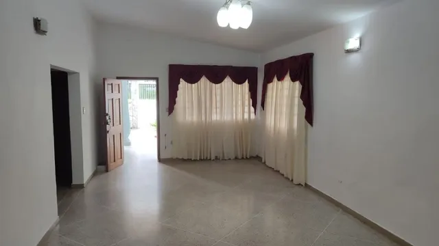 Beraca 007 Venta Casa En Sector Arias Blanco- Limón, Maracay.