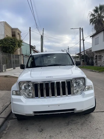 Jeep Cherokee 3.7 Limited 205hp Atx