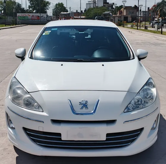 Peugeot 408 2.0 Allure 143cv
