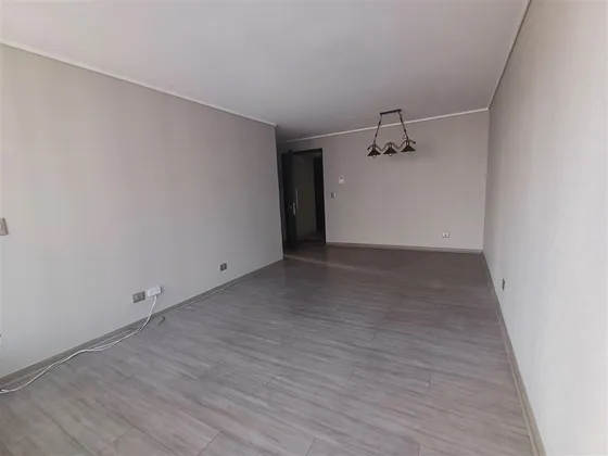 Departamento En Arriendo 2 Dorm. 2 Baños, En Macul