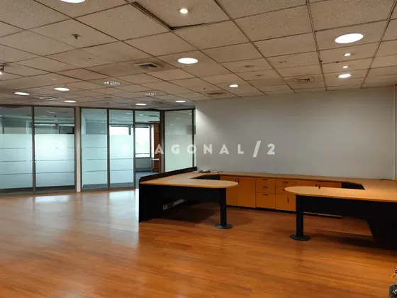 Oficina En Arriendo En Centro Histórico De Santiago