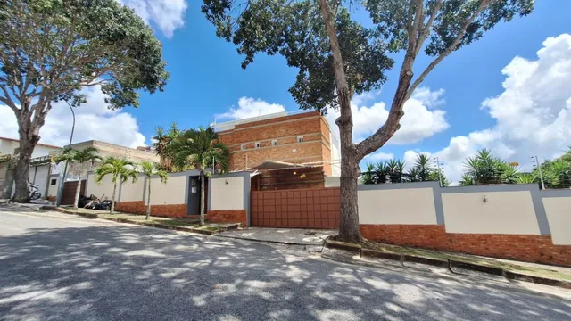 Casa En Venta Los Samanes