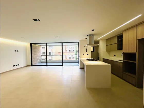 Venta De Apartamento En Edificio Para Estrenar En Laureles - Medellin 
