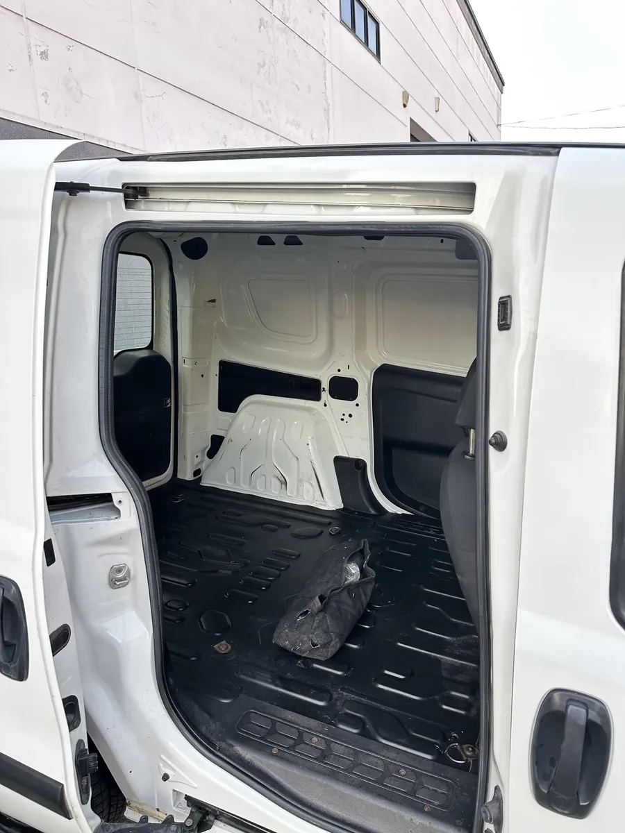 Fiat Doblo Cargo 1.4 Active5689935567369113612