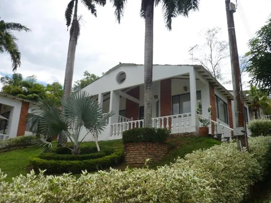 Casa En Venta En Conjunto Cerrado Melgar Tolima