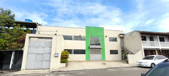 Rd En Vent Edificio Comercial Ubicado En _*b Bolivar 
