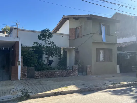 Casa En Martinez