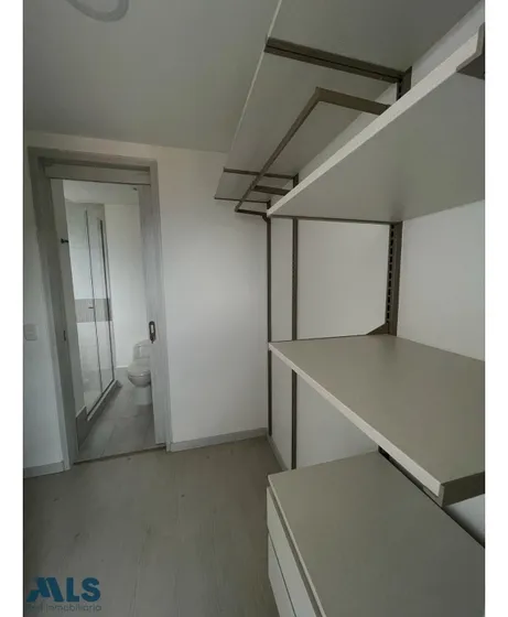 Castropol Con Linda Vista Y 1.5 Años De Construid...(mls#253430)