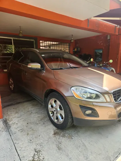 Volvo Xc60 3.2 Awd At