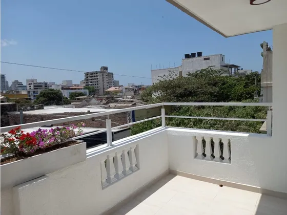 Venta De Hotel Ubicado A Pocos Pasos De La Bahía De Santa Marta-c A D