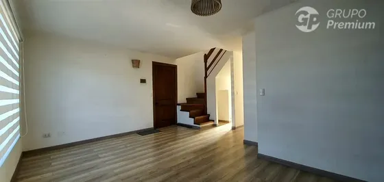 Vendo Casa Casi Nueva Aislada, 3d, 2b, 2e, Reja Y Patio Ampl