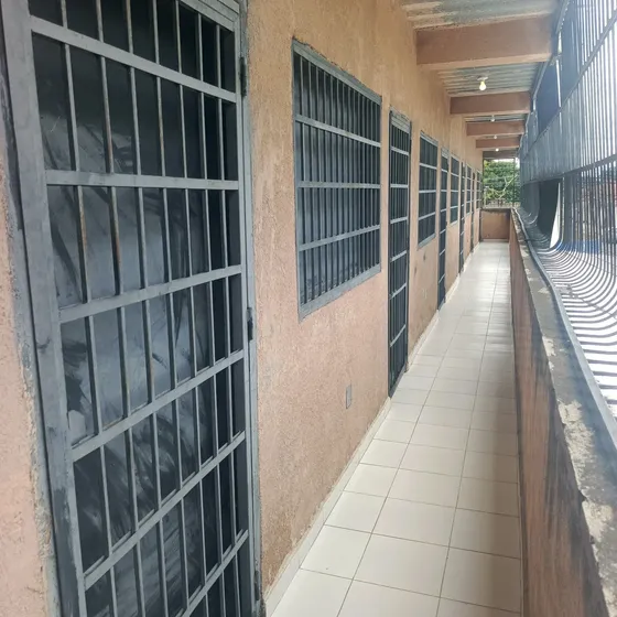 Fg Mini Centro Comercial En El Casco Central De Los Guayos