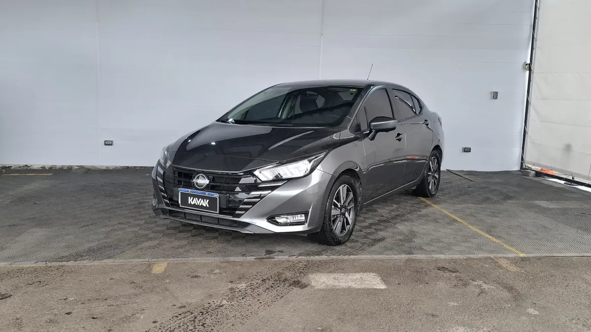 Nissan Versa 1.6 ADVANCE CVT