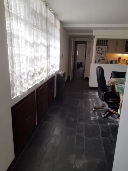 Venta -- Casa 5 Ambientes En Don Bosco