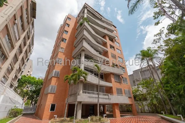 Valentina Salazar Mls #v25-21740 Tu Nuevo Hogar Te Espera En La Florida 