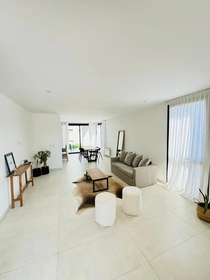 Dúplex En Venta De 3 Dormitorios En Chacra Del Norte Ii