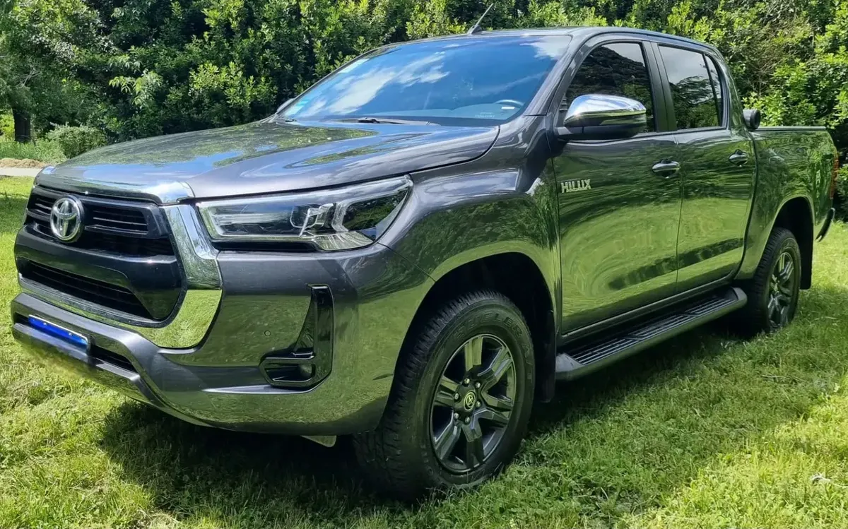 Toyota Hilux Pick-Up 2.8 Cd Srv 204Cv 4X4 At