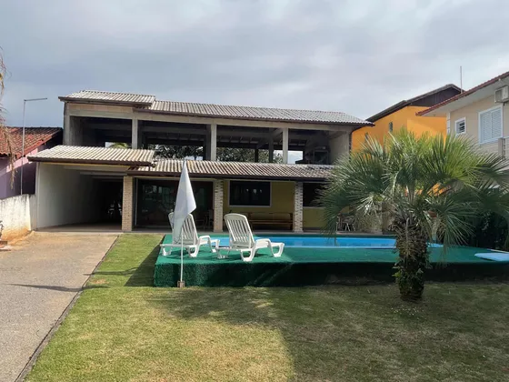 Oportunidade Única Na Praia Do Sonho - 200 M À Beira Mar!