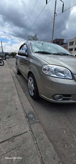 Chevrolet Aveo Emotion