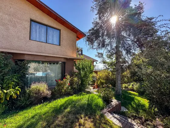 Casa En Venta En Julia Bernstein En La Reina Alta
