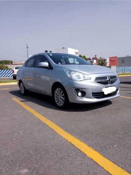 Dodge Attitude 1.2 Se Mt