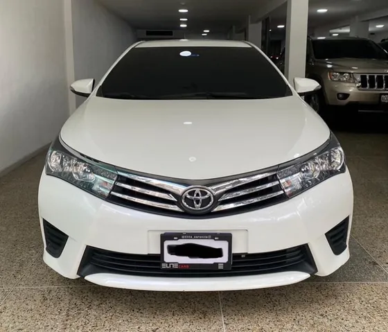 Toyota Corolla Sedan