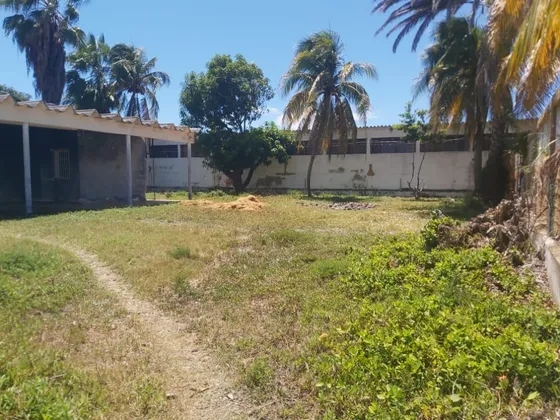Century21 Vende Casa De Oportunidad En Chichiriviche. 