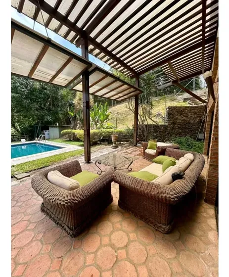 Casa En Venta En Valle Arriba