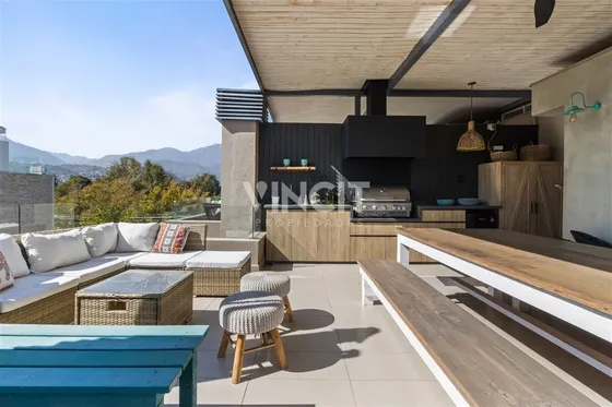Triplex Con Terraza Privada Venta De 3 Dorm En Lo Barnechea
