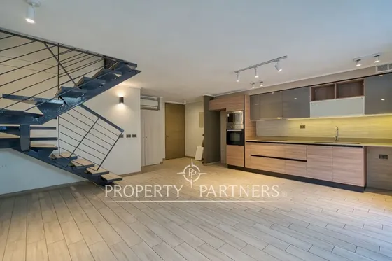 Duplex, Con Patio Y Subterraneo. En Venta En Ñuñoa...
