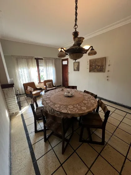 Casa Venta 3 Ambientes En Lomas De Zamora