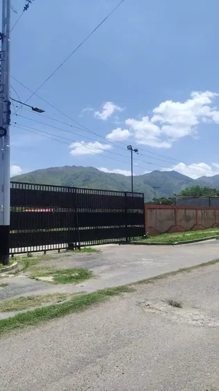 Mml Cod: 336340 Parcela De Terreno En Venta De Oportunidad, San Diego-sabana Del Medio, 22.000$ Solo Clientes